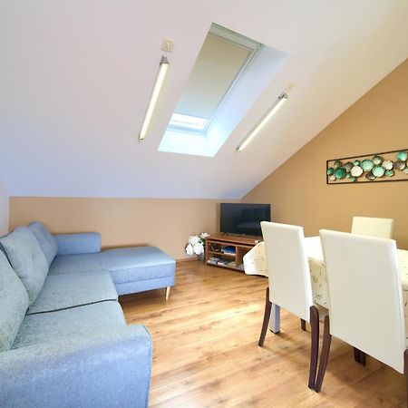 Apartment Val Njivice Dış mekan fotoğraf
