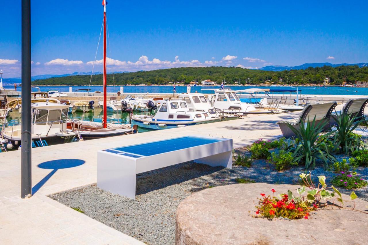 Apartment Val Njivice Dış mekan fotoğraf