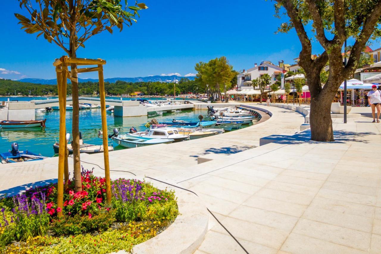Apartment Val Njivice Dış mekan fotoğraf